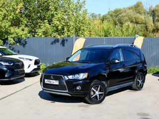 2009 Mitsubishi Outlander II Рестайлинг, чёрный, 950000 рублей, вид 1