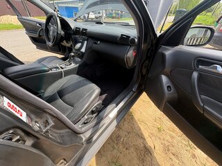 2004 Mercedes-Benz C-Класс 200 II (W203), чёрный, 530000 рублей, вид 5
