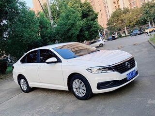 2022 Volkswagen Lavida III, белый, 1326026 рублей, вид 3
