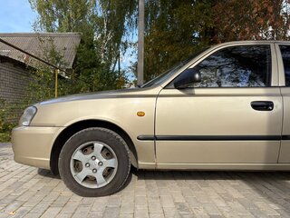 2005 Hyundai Accent ТагАЗ II, бежевый, 359900 рублей, вид 2