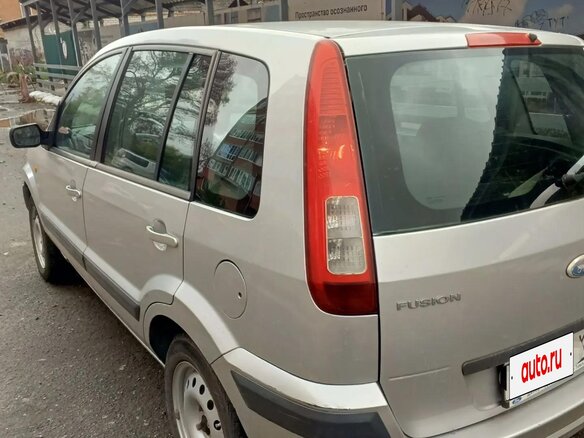 2008 Ford Fusion I Рестайлинг, серебристый, 410000 рублей - вид 2