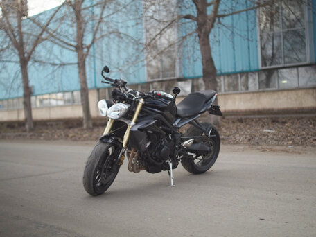2013 Triumph Street Triple, чёрный, 519000 рублей, вид 3