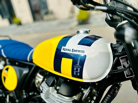 2026 Royal Enfield Bear 650, жёлтый - вид 15