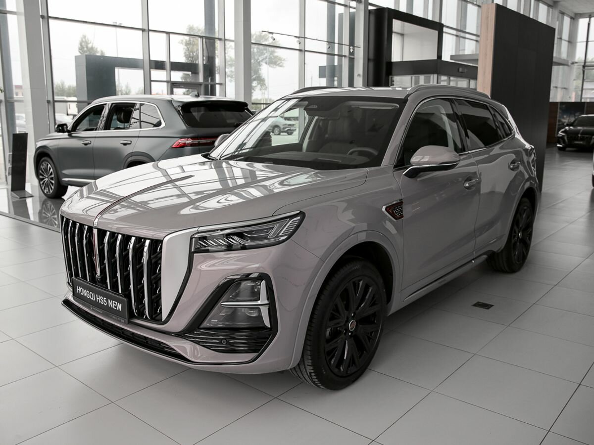 Открыть фотографии: Hongqi HS5 I Рестайлинг