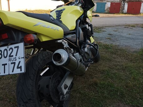 1998 Yamaha FZ400, жёлтый, 250000 рублей, вид 2