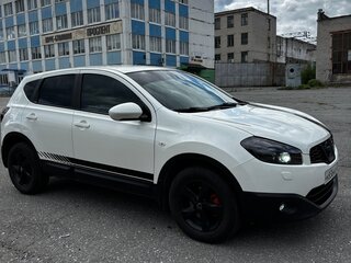 2013 Nissan Qashqai I Рестайлинг, белый, 915000 рублей, вид 4