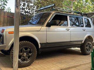 2010 Lada (ВАЗ) 2131 (4x4) I, серебристый, 400000 рублей, вид 4
