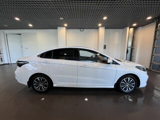 2023 Omoda S5, белый, 1399000 рублей, вид 2