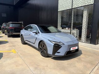 2026 Lexus ES 500e VIII, серый, 15500000 рублей, вид 3