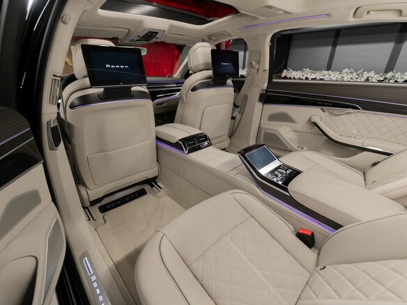 2025 Audi A8 Horch IV (D5) Рестайлинг, чёрный, 26500000 рублей - вид 25