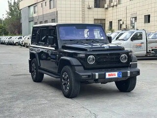 2025 212 T01, чёрный, 3540010 рублей, вид 3