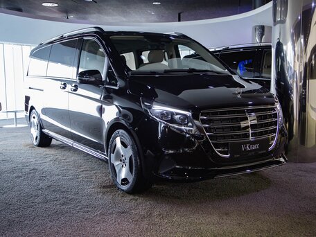 2026 Mercedes-Benz V-Класс Extra Long 300 d экстра длинный III (W447) Рестайлинг 2, чёрный, 14850000 рублей, вид 1
