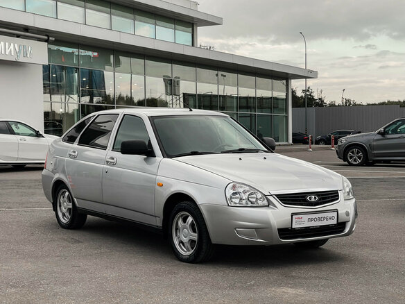 2013 Lada (ВАЗ) Priora I, серебристый - вид 2