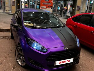2017 Ford Fiesta Mk6 Рестайлинг, красный, 899000 рублей, вид 2