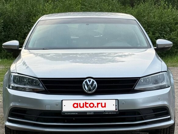 2018 Volkswagen Jetta VI Рестайлинг, серебристый, 1200000 рублей - вид 2