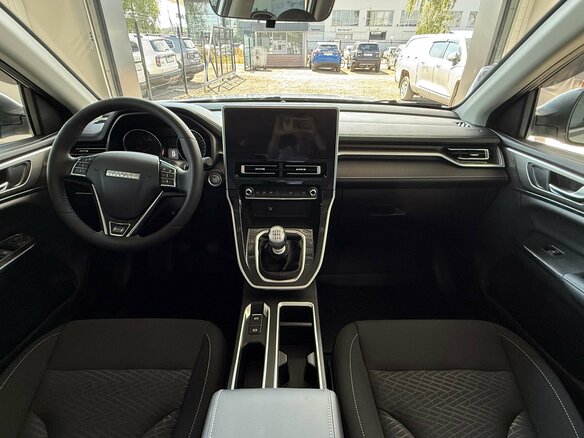 2026 Haval M6 II, серебристый, 2099000 рублей - вид 13