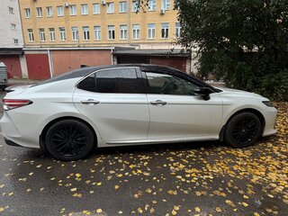 2023 Toyota Camry US Market VIII (XV70) Рестайлинг, белый, 3949999 рублей, вид 1