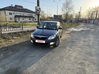2012 Skoda Fabia II Рестайлинг, серый, 630000 рублей, вид 3