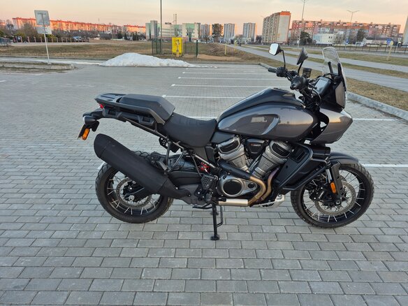 2022 Harley-Davidson Pan America, серый, 1250000 рублей - вид 8