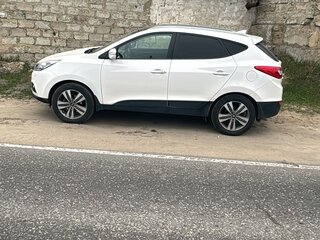2014 Hyundai ix35 I Рестайлинг, белый, 1370000 рублей, вид 4