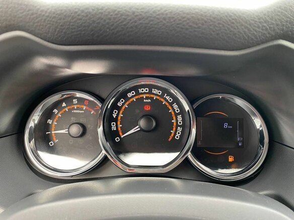 2026 Lada (ВАЗ) Largus I Рестайлинг, белый, 1597000 рублей - вид 16