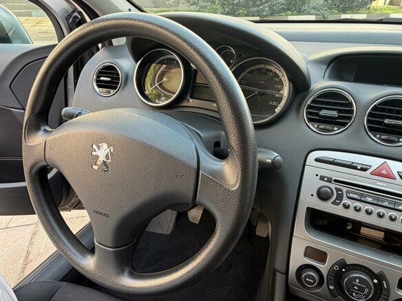 2008 Peugeot 308 I, серый, 890000 рублей - вид 22