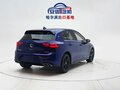 2022 Volkswagen Golf VIII, синий, 1900000 рублей - вид 5