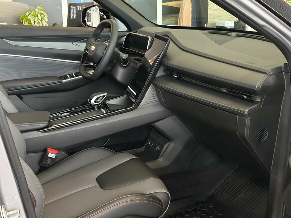 2026 Geely Cityray, серебристый, 3099990 рублей - вид 17