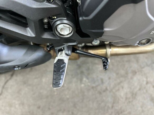 2021 Ducati Monster 937, красный, 1080000 рублей - вид 23