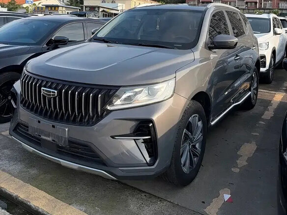 2023 Geely Vision X6 Pro, серебристый, 1380000 рублей