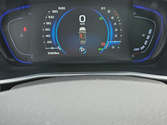 2022 Geely Coolray I, красный, 1850000 рублей - вид 9