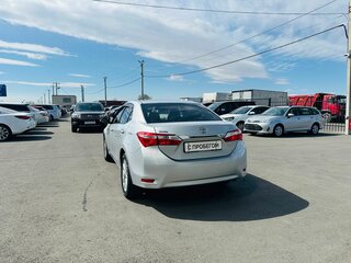 2014 Toyota Corolla XI (E160, E170, E180), серебристый, 1399000 рублей, вид 4