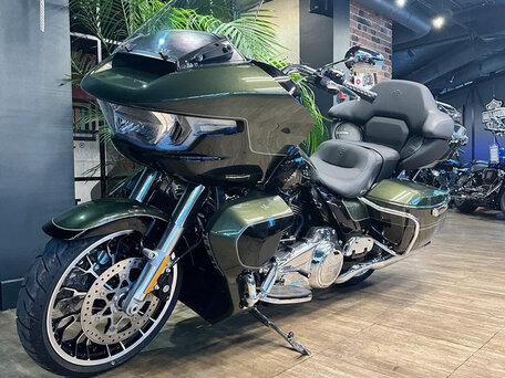 2026 Harley-Davidson Road Glide Limited, зелёный, 4950000 рублей, вид 5