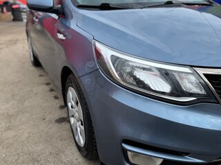 2016 Kia Rio III Рестайлинг, голубой, 1200000 рублей, вид 1