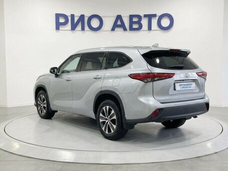2021 Toyota Highlander IV (XU70), серый, 3999999 рублей, вид 5