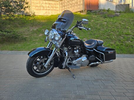2019 Harley-Davidson Road King, зелёный, 1323969 рублей, вид 3