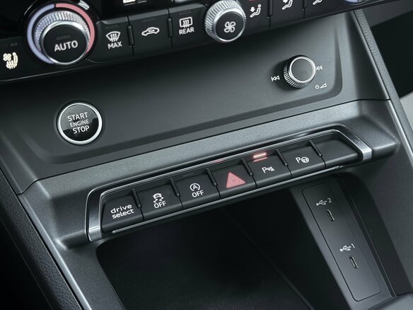 2026 Audi Q3 35 TFSI II (F3), серый - вид 22