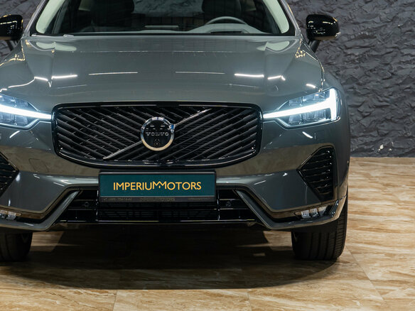 2026 Volvo XC60 II Рестайлинг 2, серый - вид 2