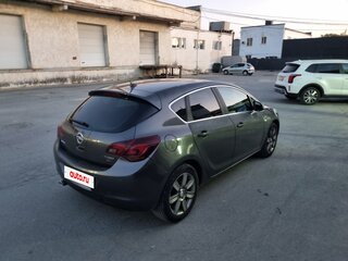 2010 Opel Astra J, серый, 650000 рублей, вид 5