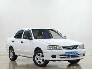 Nissan Sunny B15