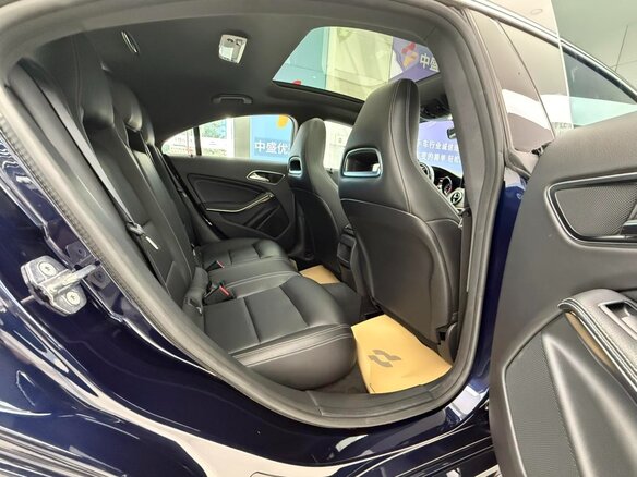 2019 Mercedes-Benz CLA 200 I (C117, X117) Рестайлинг, чёрный - вид 15