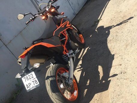 2013 KTM 690 SMC R, оранжевый, 700000 рублей, вид 4