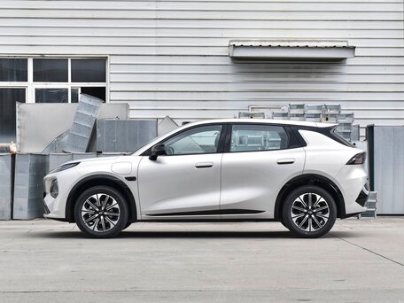 2026 Changan Qiyuan Q05 40.3 kWh II, серый, 2060000 рублей, вид 4