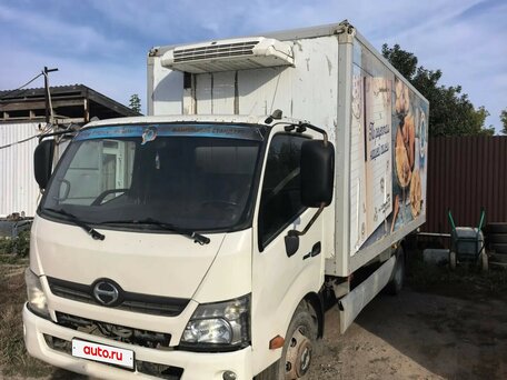 2015 Hino Series 300 (Dutro), белый, 3100000 рублей, вид 1