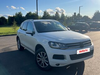 2012 Volkswagen Touareg II, белый, 1840000 рублей, вид 3
