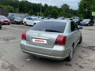 2003 Toyota Avensis II, белый, 500000 рублей, вид 4