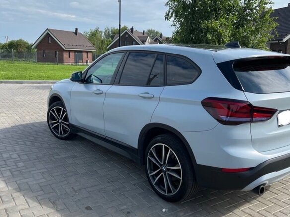 2021 BMW X1 18i sDrive II (F48) Рестайлинг, серый, 2650000 рублей - вид 17