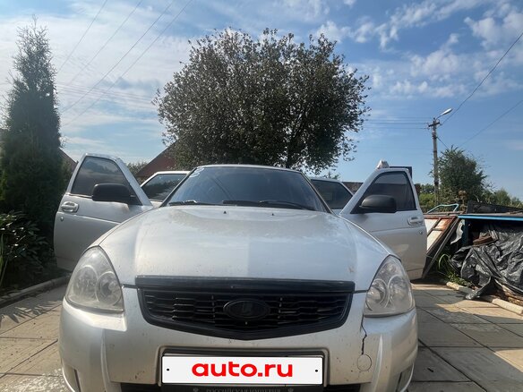 2009 Lada (ВАЗ) Priora I, серебристый, 250000 рублей - вид 1