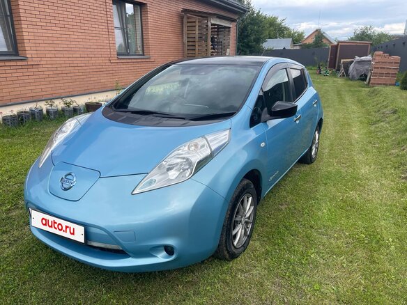 2016 Nissan Leaf 30kWh I (ZE0/AZE0), синий