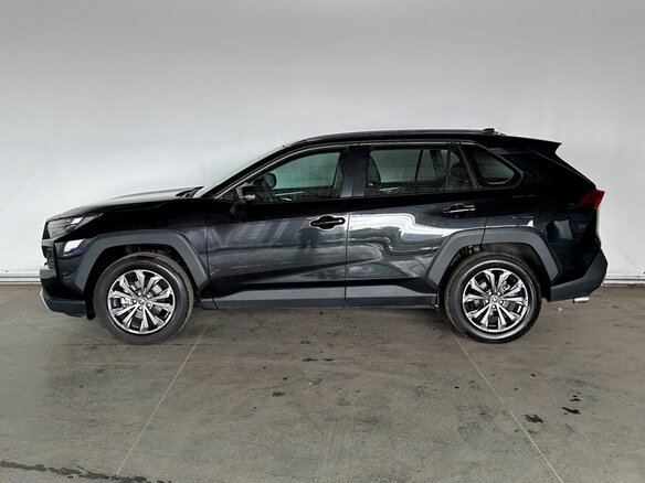 2025 Toyota RAV4 V (XA50), чёрный - вид 6